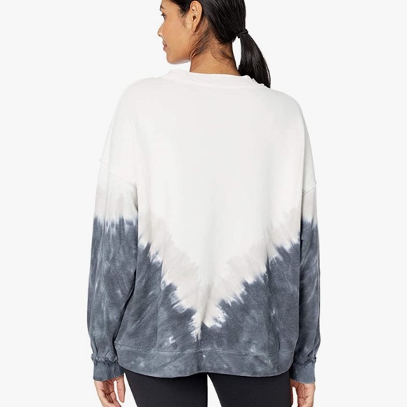 Free People Movement Oversized Black/White Combo Ombre Metti Crew Size L - Picture 6 of 9